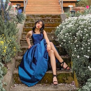 Vintage corset gown prom dress with pockets